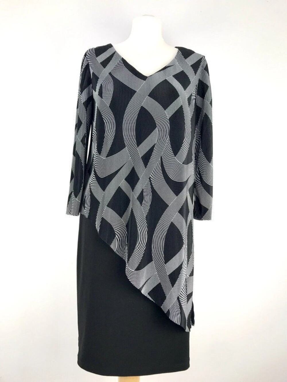 Frank Lyman 3/4 Sleeved Printed Knit Dress Asymmetrical Overlay Plus Size 18 XXL